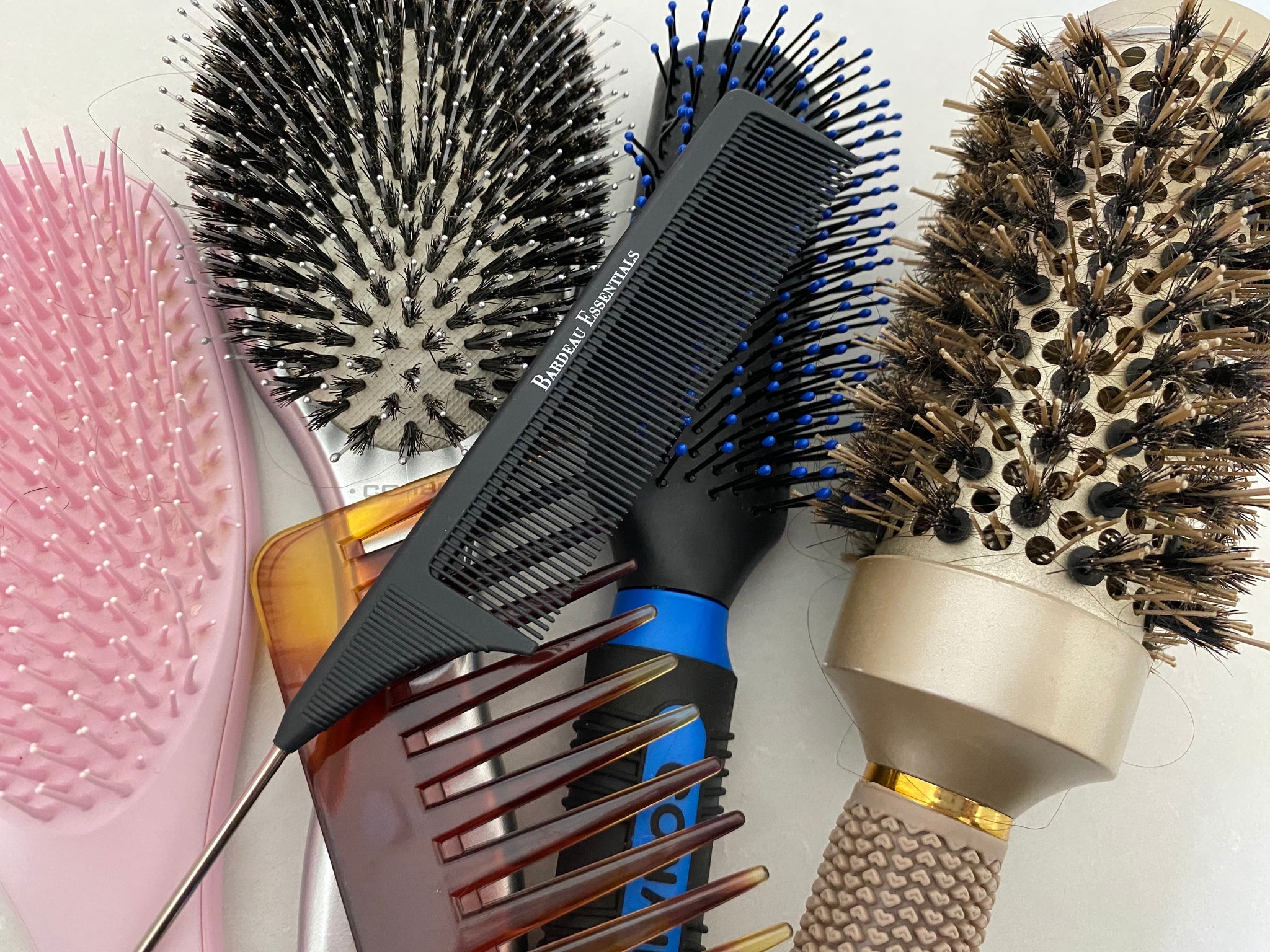 11 Different Types of Hair Brushes and Their Uses